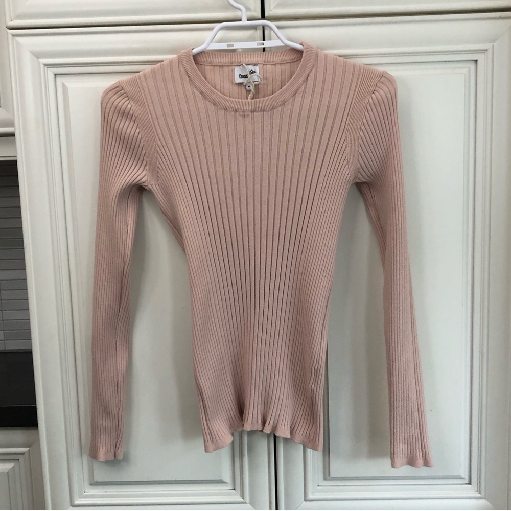 Frank + Oak women’s ribbed sweater / top